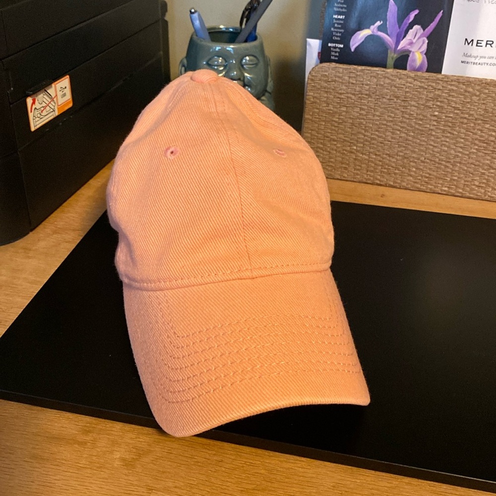 Levi’s baseball hat